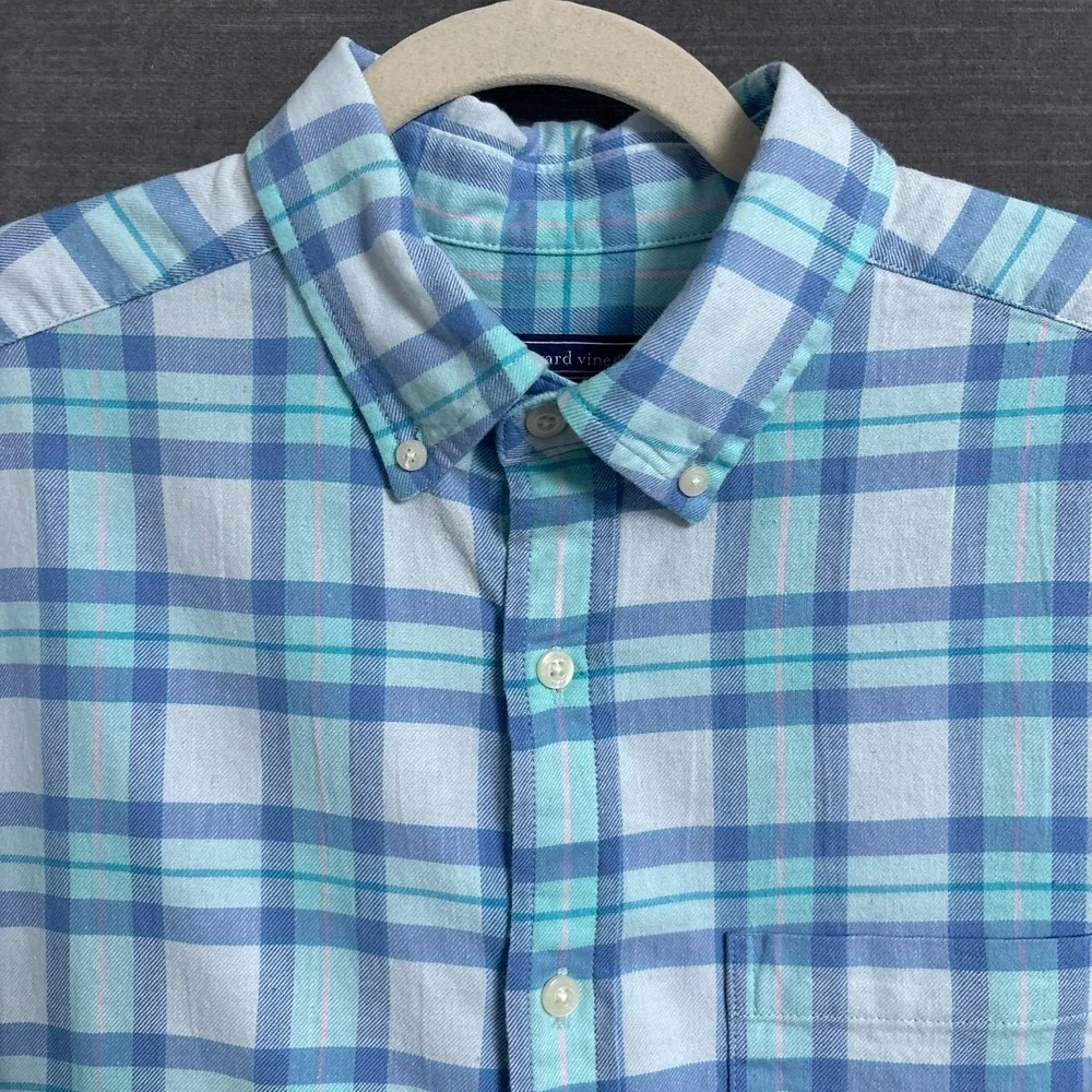 Vineyard Vines Shirt M Blue Plaid Lightweight Flannel Button Down Casual Classic